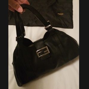 SOLD!!! FENDI AUTHENTIC LEATHER PURSE